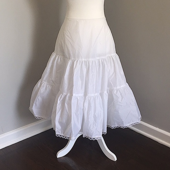 David’s Bridal T length slip - Picture 3 of 6